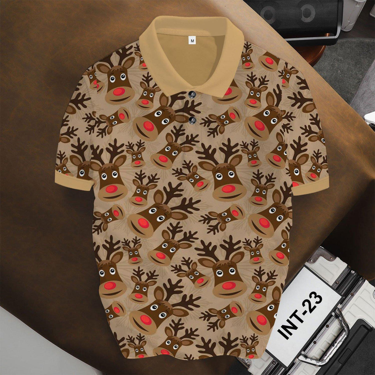 Áo Polo BEAVERTEE INT-23 Nam Nữ, Áo Polo Thể Thao Unisex Họa Tiết Tuần Lộc Mũi Đỏ Giáng Sinh, Tone Nâu Be Phong Cách Noel Vui Nhộn, Vải Poly Thái Co Giãn Thoáng Mát, Regular Fit