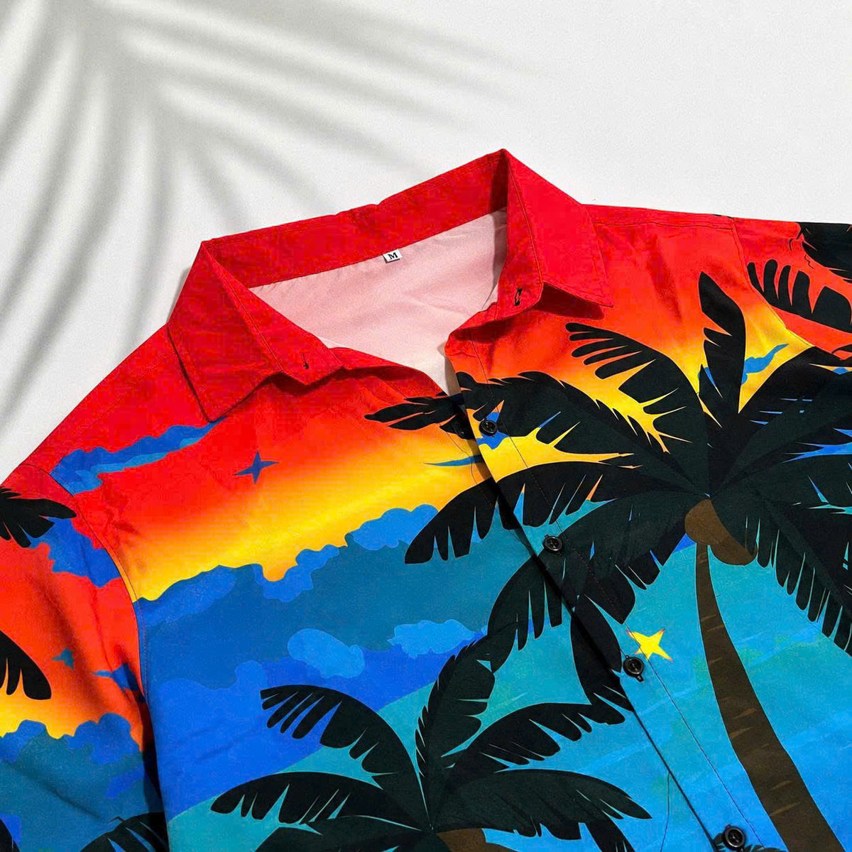 Set Áo Sơ Mi Và Quần Short Lụa Họa Tiết SMRBO-52 BEAVERTEE Form Oversize Unisex Nam Nữ, Thiết Kế Hoàng Hôn Nhiệt Đới Cây Dừa Đỏ Xanh Nổi Bật, Phong Cách Resort Mùa Hè, Lụa Mềm Mịn Nhẹ Thoáng Mát