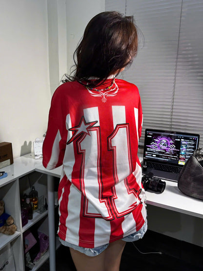 Áo Thun Jersey JS-22 BEAVERTEE Form Rộng Nam Nữ Cổ Tim, Thiết Kế Đỏ Trắng Sọc Dọc Số 11 BEAVERCLUB Graphic Ngôi Sao Phong Cách Thể Thao Top Sport Cá Tính, Mềm Nhẹ Thoáng Mát