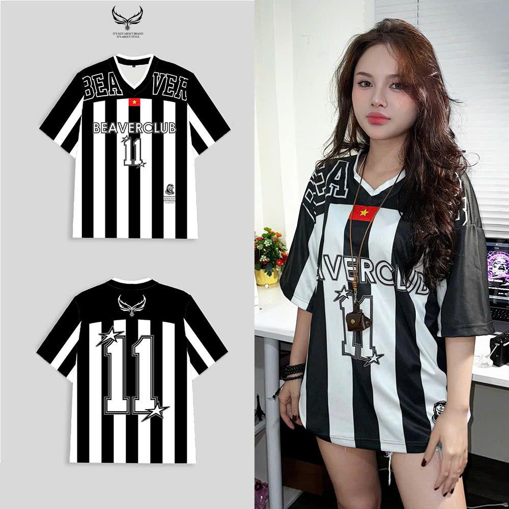 Áo Thun Jersey JS-19 BEAVERTEE Form Rộng Nam Nữ Cổ Tim, Thiết Kế Đen Trắng Sọc Dọc Số 11 BEAVERCLUB Graphic Ngôi Sao Phong Cách Thể Thao Top Sport Cá Tính, Mềm Nhẹ Thoáng Mát